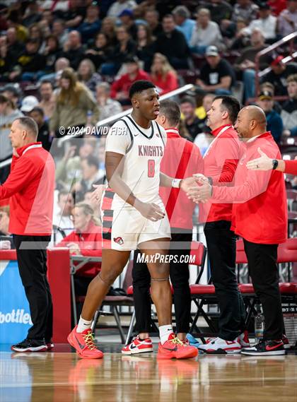 Thumbnail 1 in Hillcrest vs. Bishop Kelly (IHSAA 4A Semifinal) photogallery.