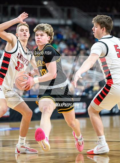 Thumbnail 1 in Hillcrest vs. Bishop Kelly (IHSAA 4A Semifinal) photogallery.