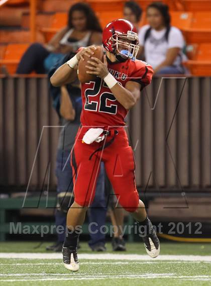 Thumbnail 1 in Kahuku vs. Leilehua photogallery.