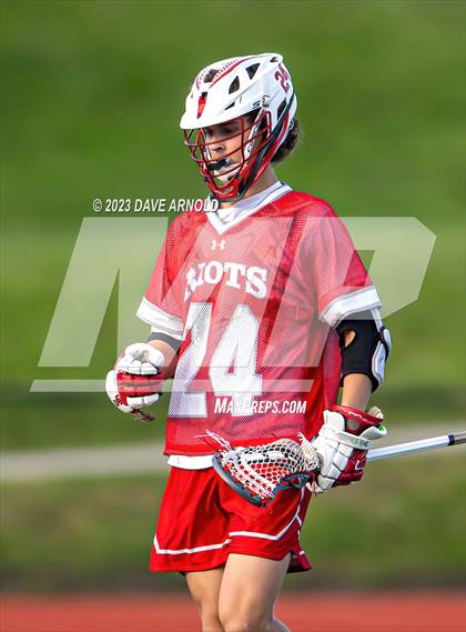 Thumbnail 2 in Cape Elizabeth vs. South Portland (MPA Class A State Final) photogallery.