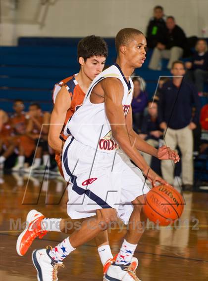 Thumbnail 2 in Klein Collins vs. Madison (McDonald's Texas Invitational) photogallery.
