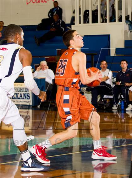 Thumbnail 1 in Klein Collins vs. Madison (McDonald's Texas Invitational) photogallery.