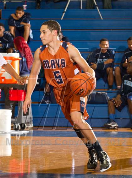 Thumbnail 2 in Klein Collins vs. Madison (McDonald's Texas Invitational) photogallery.