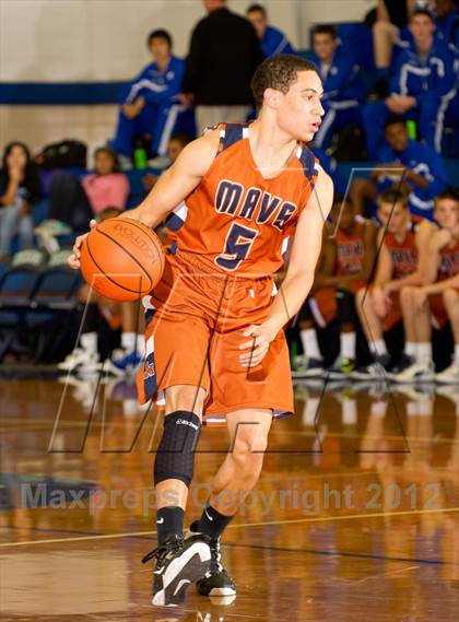 Thumbnail 1 in Klein Collins vs. Madison (McDonald's Texas Invitational) photogallery.