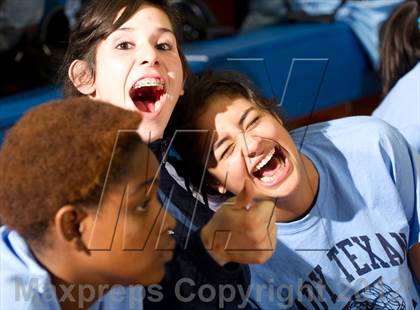 Thumbnail 1 in Klein Collins vs. Madison (McDonald's Texas Invitational) photogallery.