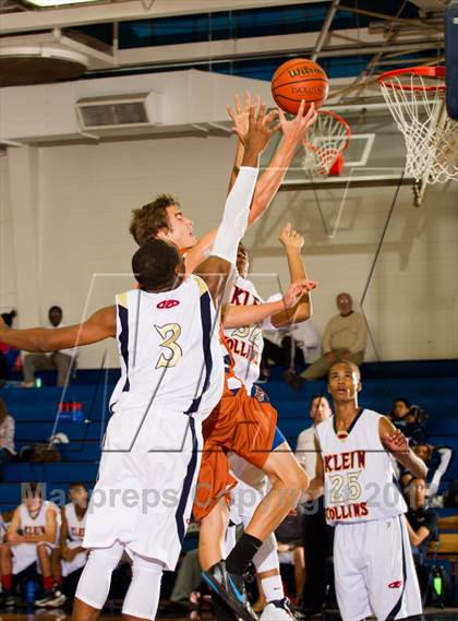 Thumbnail 2 in Klein Collins vs. Madison (McDonald's Texas Invitational) photogallery.