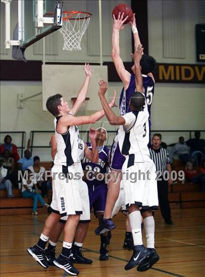 Thumbnail 1 in Rider vs Marble Falls (Fantasy of Lights Tournament) photogallery.