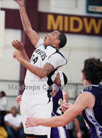 Thumbnail 1 in Rider vs Marble Falls (Fantasy of Lights Tournament) photogallery.