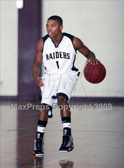 Thumbnail 3 in Rider vs Marble Falls (Fantasy of Lights Tournament) photogallery.