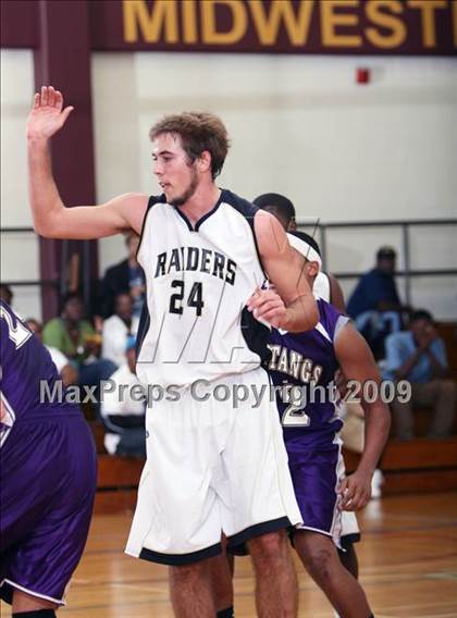 Thumbnail 2 in Rider vs Marble Falls (Fantasy of Lights Tournament) photogallery.