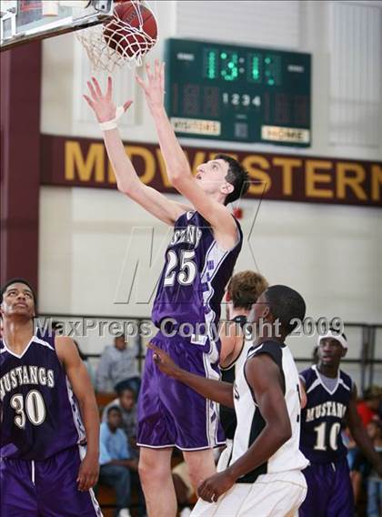 Thumbnail 1 in Rider vs Marble Falls (Fantasy of Lights Tournament) photogallery.