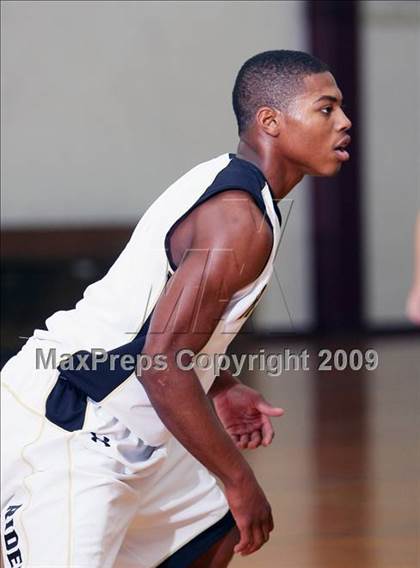 Thumbnail 1 in Rider vs Marble Falls (Fantasy of Lights Tournament) photogallery.