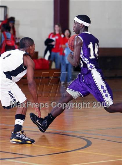 Thumbnail 2 in Rider vs Marble Falls (Fantasy of Lights Tournament) photogallery.