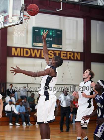Thumbnail 3 in Rider vs Marble Falls (Fantasy of Lights Tournament) photogallery.