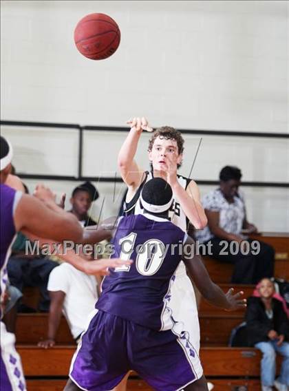 Thumbnail 2 in Rider vs Marble Falls (Fantasy of Lights Tournament) photogallery.