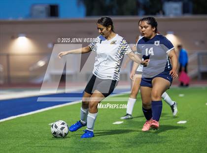 Thumbnail 2 in JV: Clark @ Spring Valley photogallery.