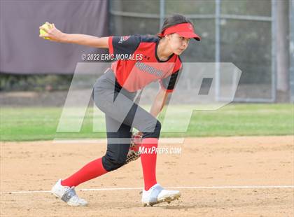 Thumbnail 1 in Clairemont @ Canyon Hills photogallery.