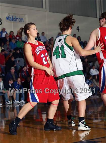 Thumbnail 2 in Southwestern vs. Triton Central photogallery.