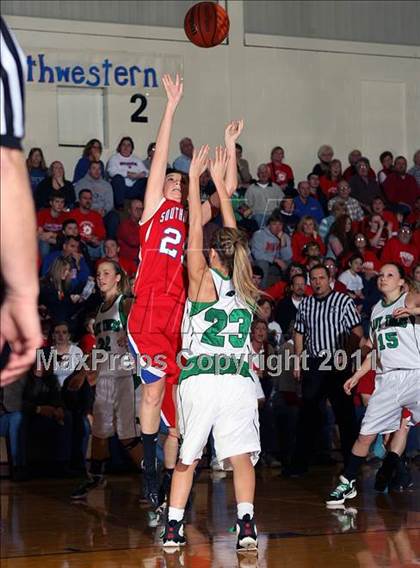 Thumbnail 3 in Southwestern vs. Triton Central photogallery.