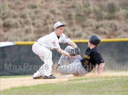 Thumbnail 2 in Apex @ Panther Creek photogallery.
