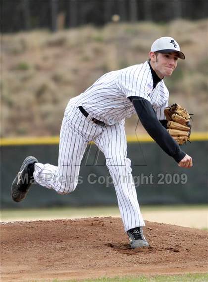 Thumbnail 2 in Apex @ Panther Creek photogallery.