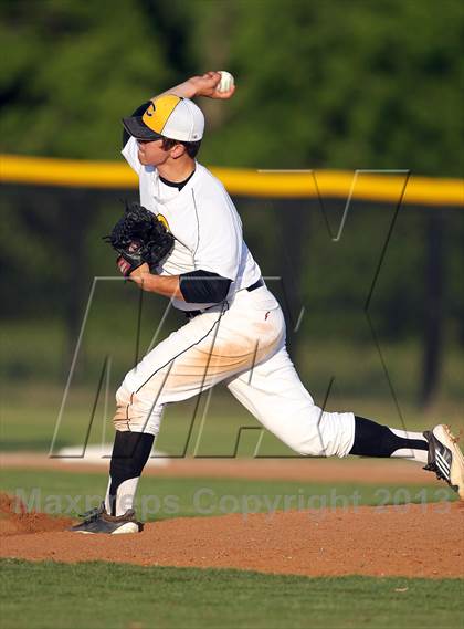 Thumbnail 1 in Crandall vs Scurry-Rosser photogallery.