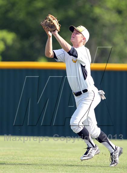 Thumbnail 2 in Crandall vs Scurry-Rosser photogallery.