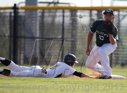 Thumbnail 2 in Crandall vs Scurry-Rosser photogallery.