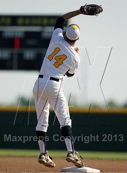 Thumbnail 2 in Crandall vs Scurry-Rosser photogallery.