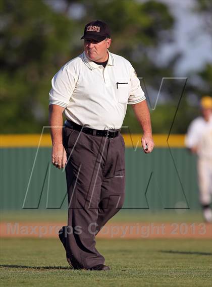 Thumbnail 1 in Crandall vs Scurry-Rosser photogallery.