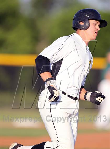 Thumbnail 1 in Crandall vs Scurry-Rosser photogallery.