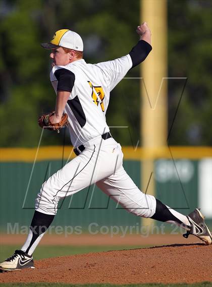 Thumbnail 3 in Crandall vs Scurry-Rosser photogallery.