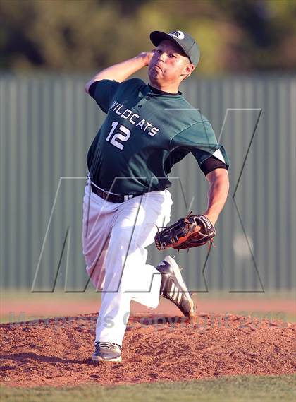 Thumbnail 1 in Crandall vs Scurry-Rosser photogallery.