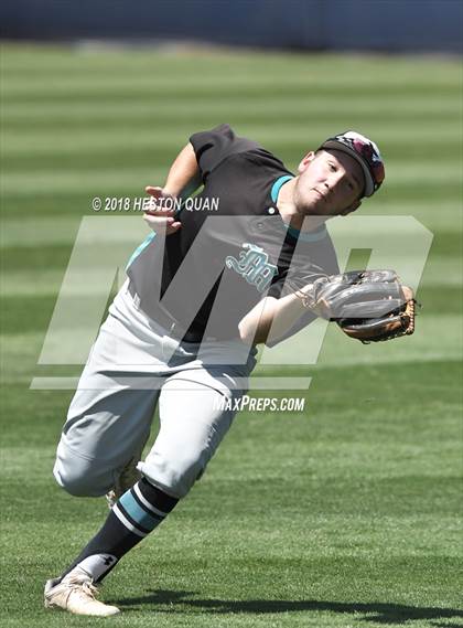 Thumbnail 2 in Temple City vs. Malibu (CIF-SS D5 Final) photogallery.