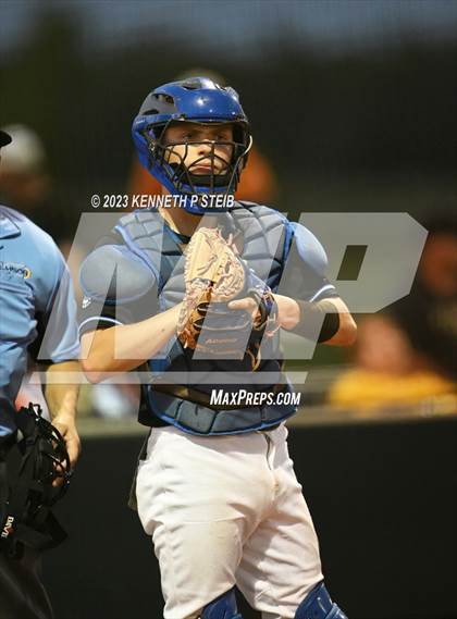Thumbnail 1 in St. James vs. Springfield (LHSAA Division III Bi-District Playoff) photogallery.