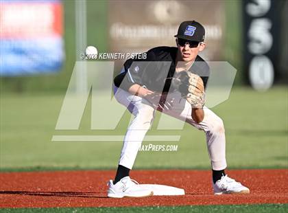 Thumbnail 2 in St. James vs. Springfield (LHSAA Division III Bi-District Playoff) photogallery.