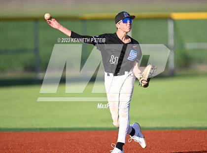 Thumbnail 3 in St. James vs. Springfield (LHSAA Division III Bi-District Playoff) photogallery.