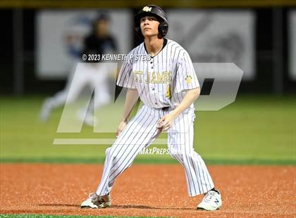 Thumbnail 3 in St. James vs. Springfield (LHSAA Division III Bi-District Playoff) photogallery.