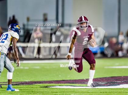Thumbnail 3 in Gautier @ Picayune (MHSAA Class 5A Semifinal) photogallery.