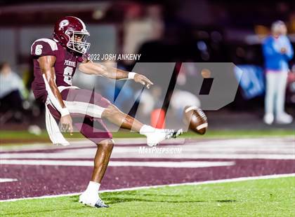 Thumbnail 3 in Gautier @ Picayune (MHSAA Class 5A Semifinal) photogallery.