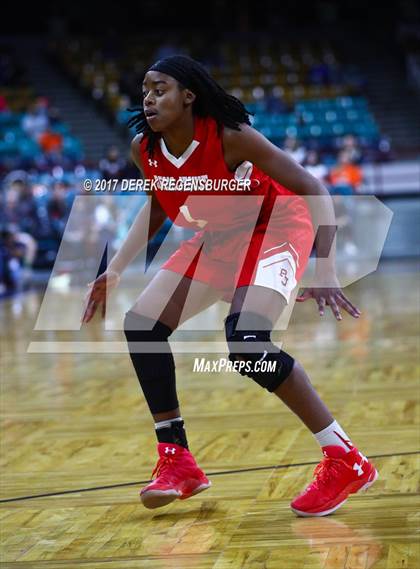 Thumbnail 2 in Regis Jesuit vs Grandview (CHSAA 5A Semifinal) photogallery.
