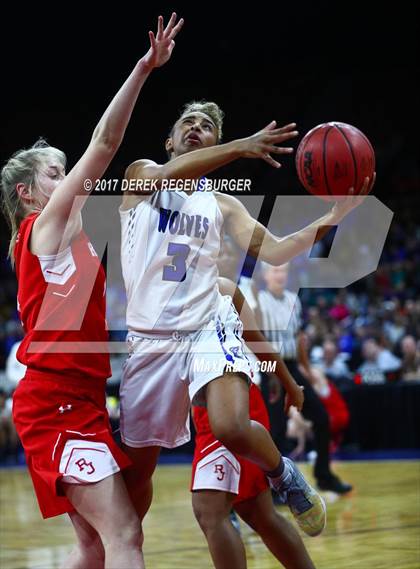 Thumbnail 3 in Regis Jesuit vs Grandview (CHSAA 5A Semifinal) photogallery.