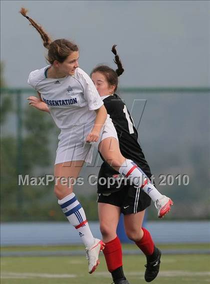 Thumbnail 2 in Presentation vs. Aragon (CIF CCS Final) photogallery.