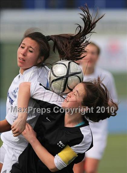 Thumbnail 2 in Presentation vs. Aragon (CIF CCS Final) photogallery.
