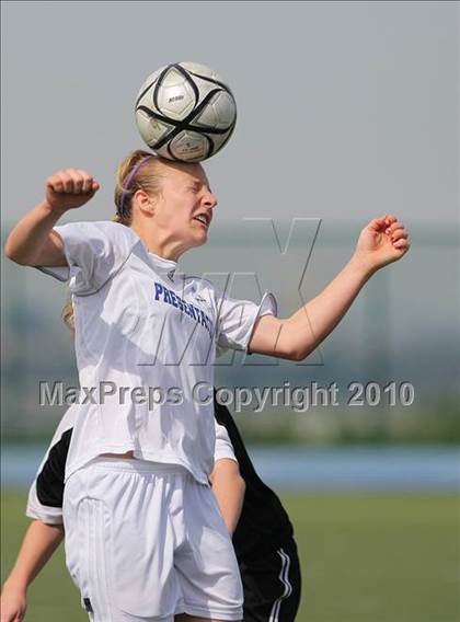 Thumbnail 3 in Presentation vs. Aragon (CIF CCS Final) photogallery.