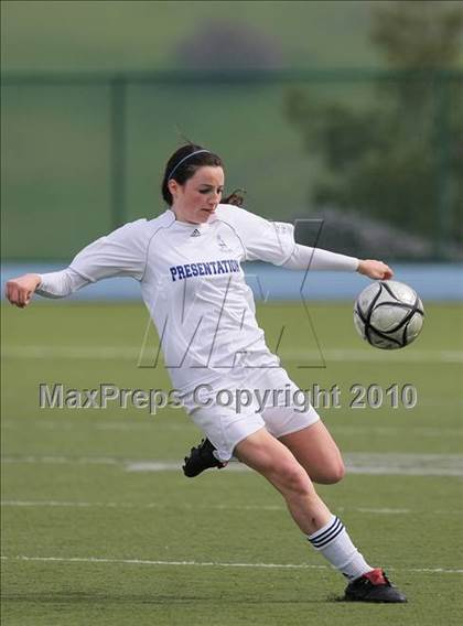 Thumbnail 3 in Presentation vs. Aragon (CIF CCS Final) photogallery.