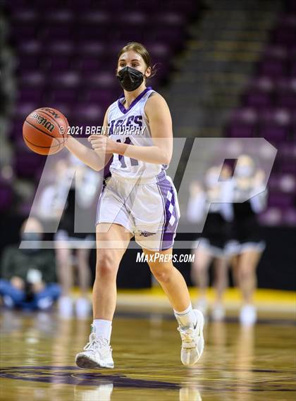 Thumbnail 1 in Limon vs. Wray (CHSAA 2A State Final) photogallery.