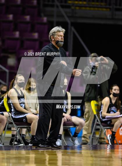 Thumbnail 2 in Limon vs. Wray (CHSAA 2A State Final) photogallery.