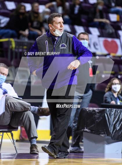 Thumbnail 1 in Limon vs. Wray (CHSAA 2A State Final) photogallery.
