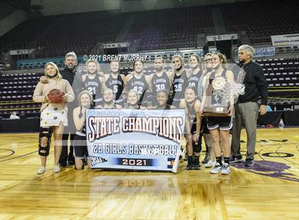 Thumbnail 1 in Limon vs. Wray (CHSAA 2A State Final) photogallery.